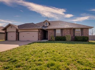 1224 S Shayla Ave, Springfield, MO 65802