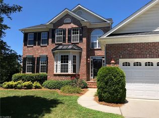 2000 Waterford Village Dr, Clemmons, NC 27012