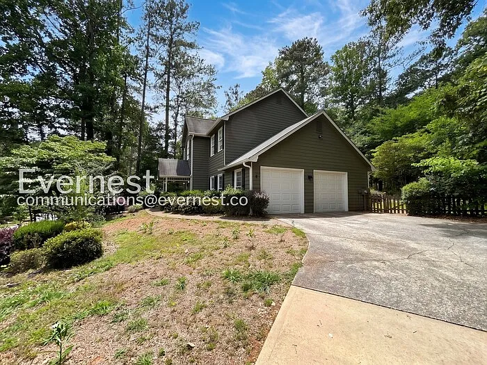 2219 Heritage Trace Dr — Photo 22