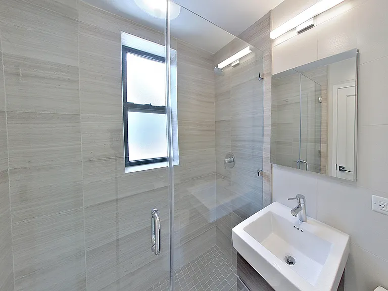 108 W 15th St #2M — Photo 8