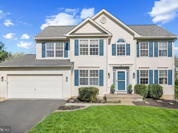 25 Cypress Point Ct, Westminster, MD 21158