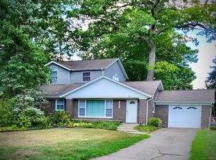 1316 Alhi St, Waterford, MI