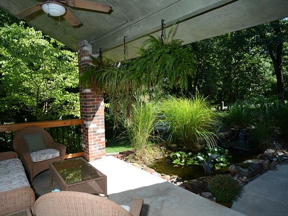 2nd image of 8315 Bridle Dale Cir
