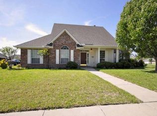 1808 Bayou Bend Dr, Bossier City, LA 71111