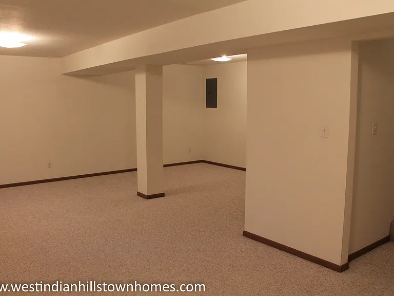 West Indian Hills Townhomes — Photo 51