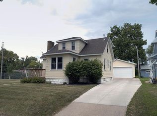 2106 14th St S, La Crosse, WI 54601