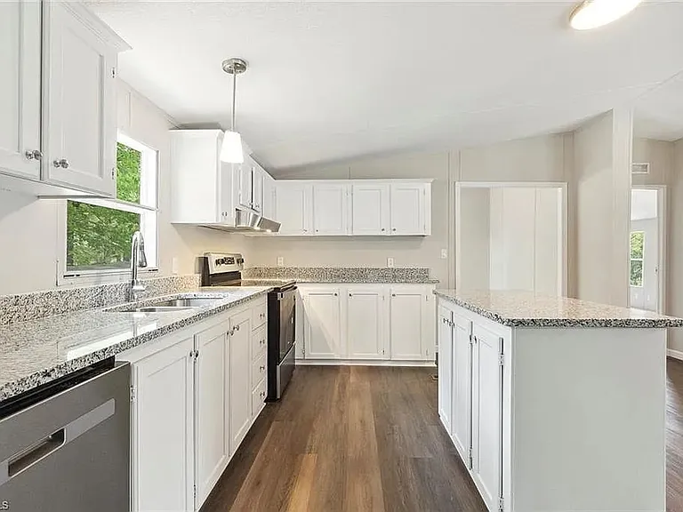 3820 Morton Pulliam Rd — Photo 15