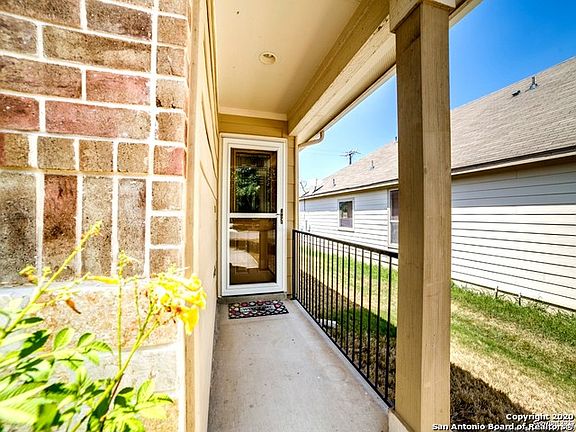 3rd image of 11112 Denae Dr