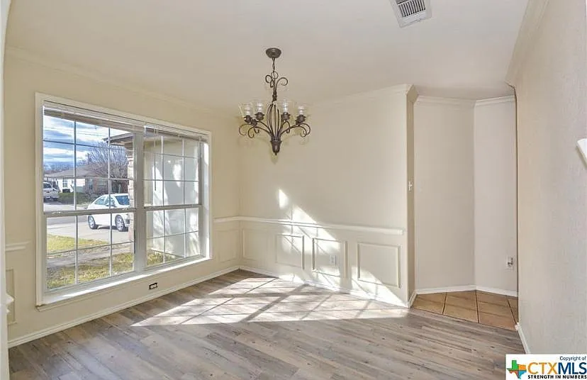 1600 Quarry Dr — Photo 4