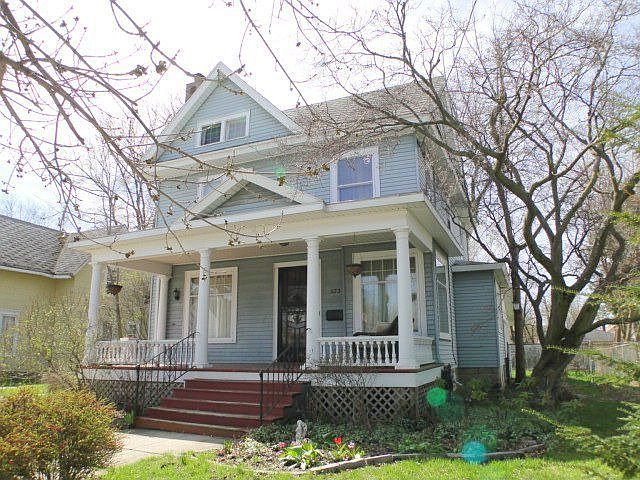 1st image of 523 W Grand River Ave