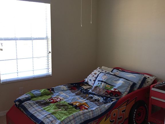 3rd image of 11119 Savannah Landing Cir