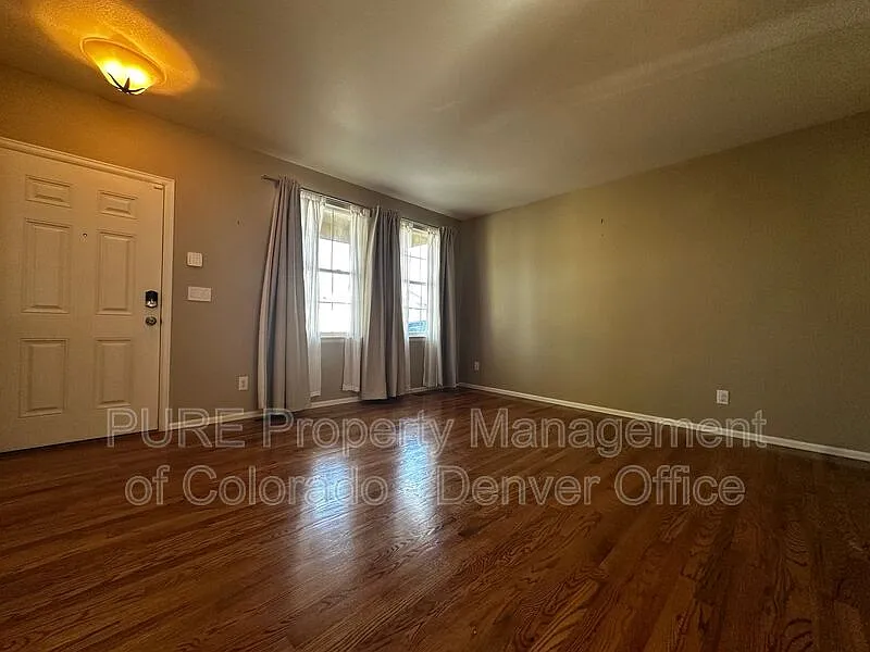 Building Photo - 5368 Owens St