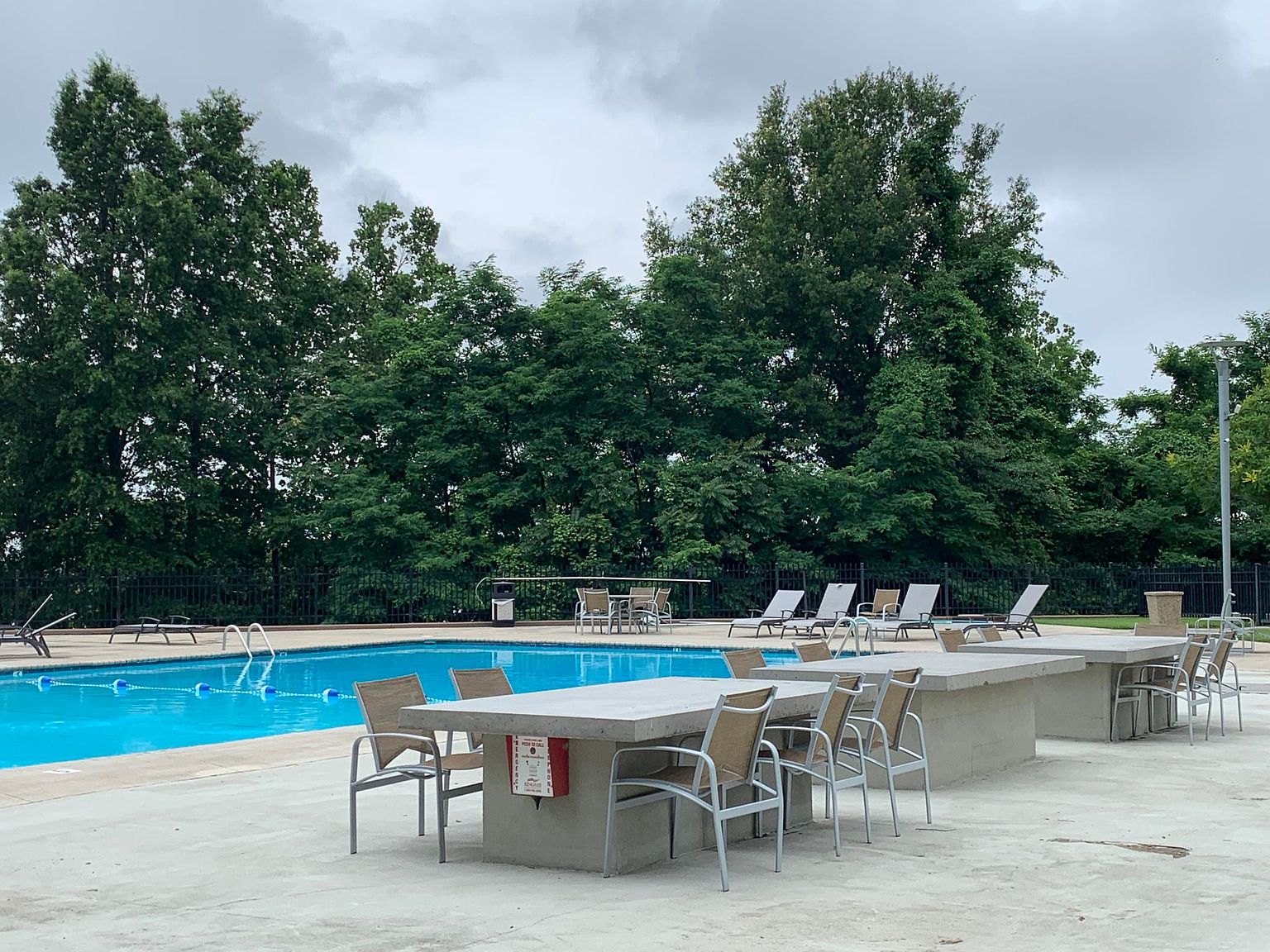 655 Riverside Dr APT 704A, Memphis, TN 38103 | Zillow