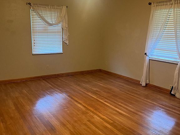 4th image of 1118 Morningstar Ln