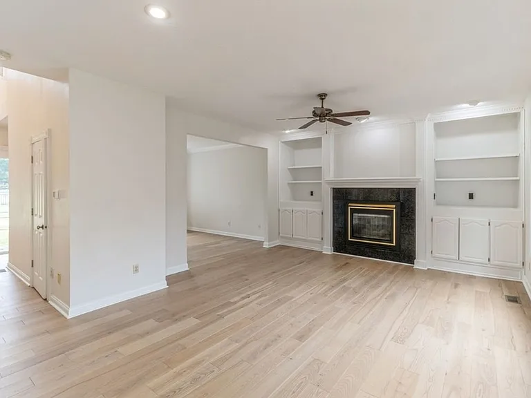 13585 Summit Dr — Photo 4