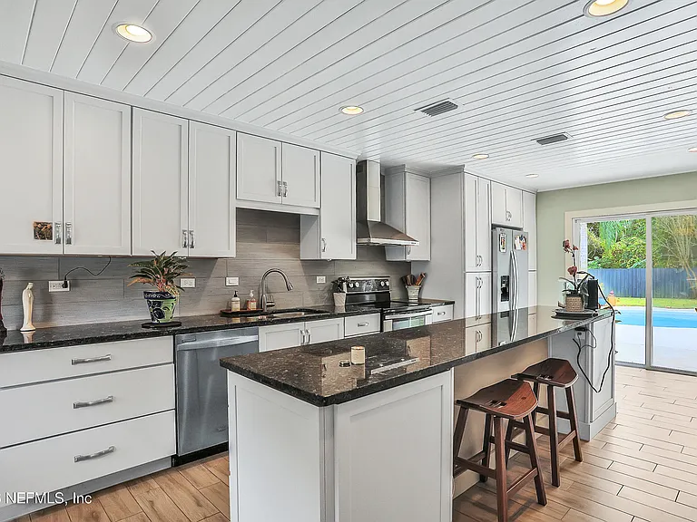 33 Sailfish Dr — Photo 6