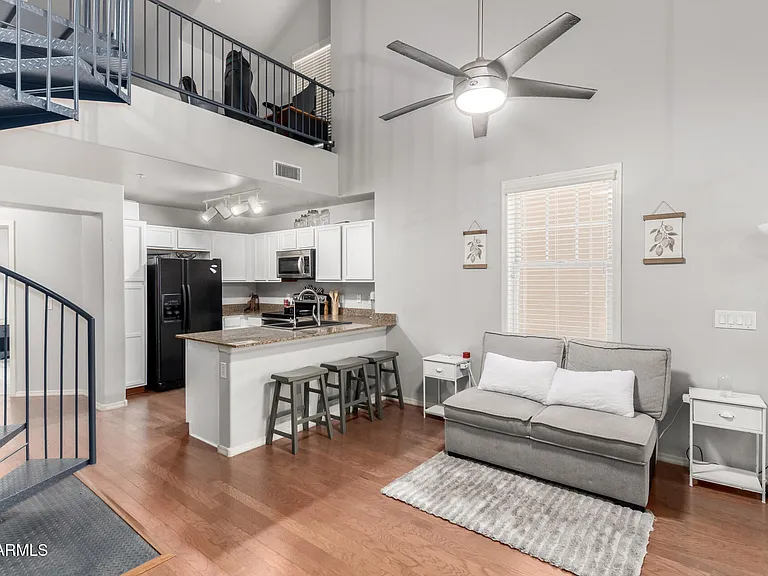4302 E Jasper Dr — Photo 1