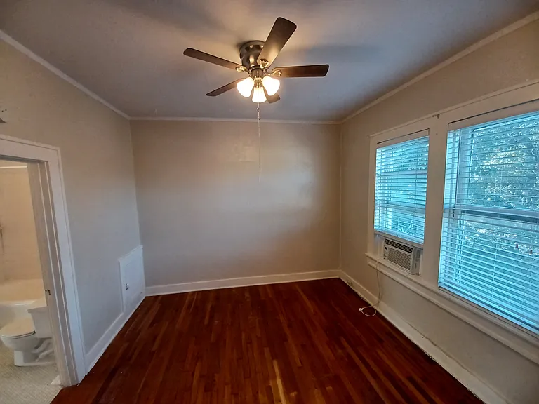 127 W Magnolia Ave #4 — Photo 11