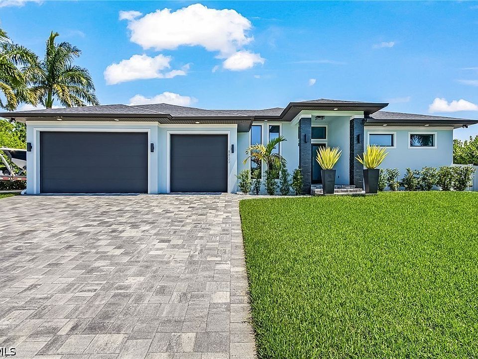 1st image of 8800 Woodgate Manor Ct