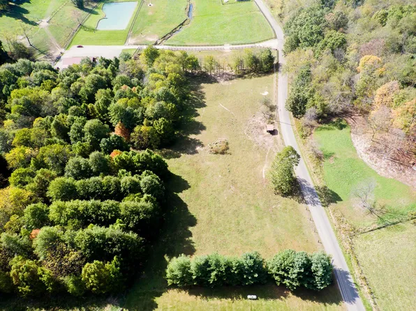 19714 County Road 18, Warsaw, OH 43844