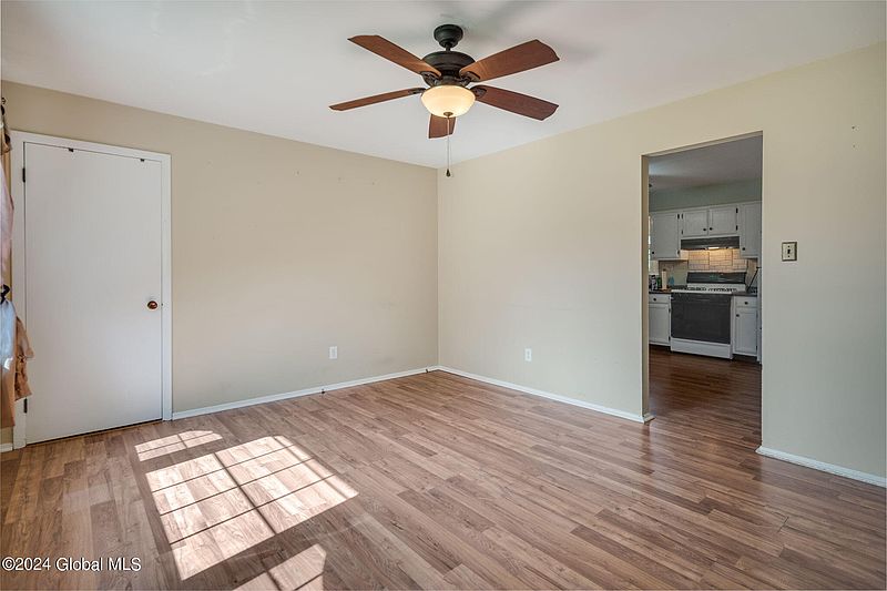 3rd image of 62 Tremont Street