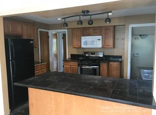 3000 Albion Rd, Cleveland, OH 44120