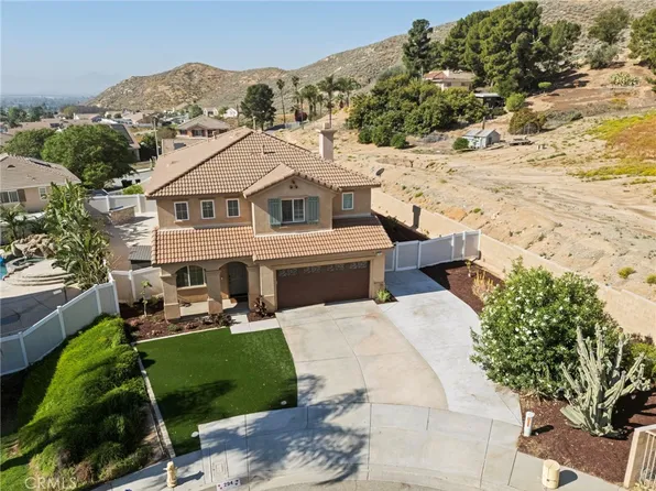 294 Kieswetter St, Colton, CA 92324