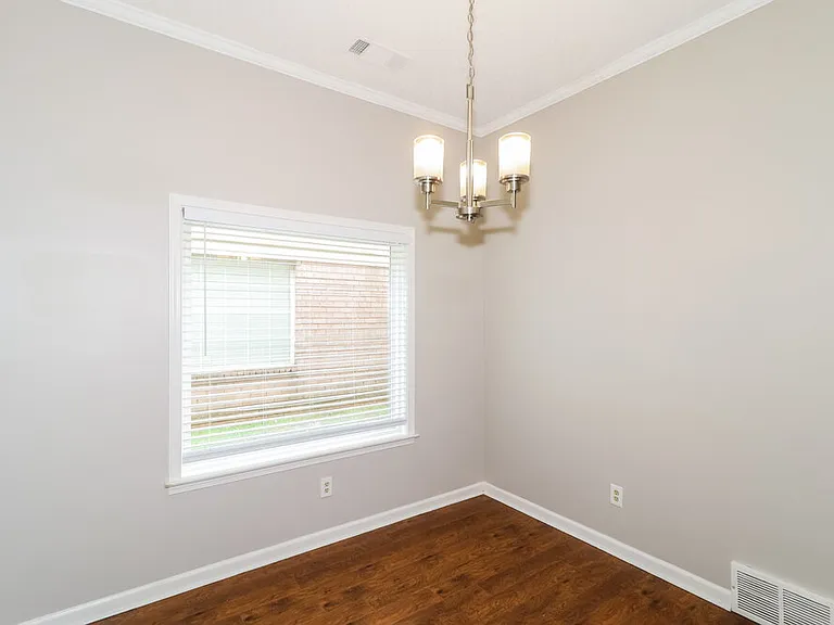 2268 Lake Hill Ct — Photo 6