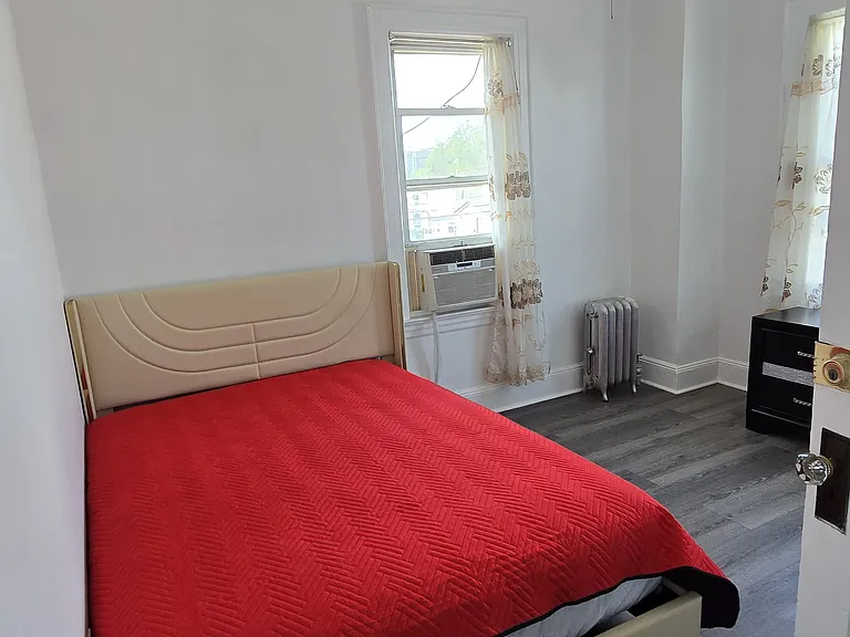 120-30 147th St #2 — Photo 7