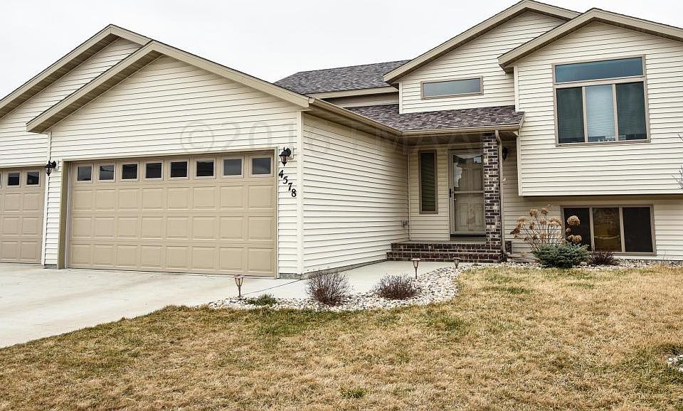 1st image of 4578 Prairie Dr