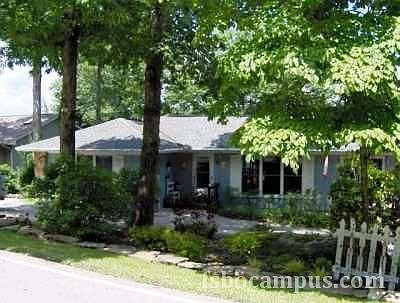 1st image of 131 Meadowview Dr