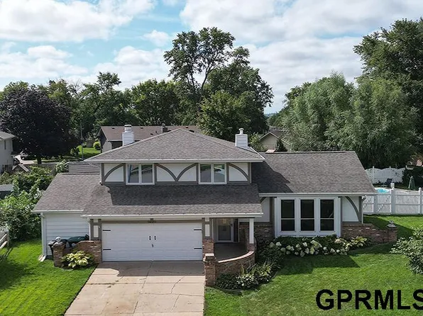 14911 Jefferson Cir, Omaha, NE 68137