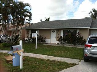 5924 W Ithaca Cir, Lake Worth, FL 33463