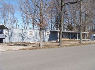 358 Hollow Rd, Glasgow, KY 42141