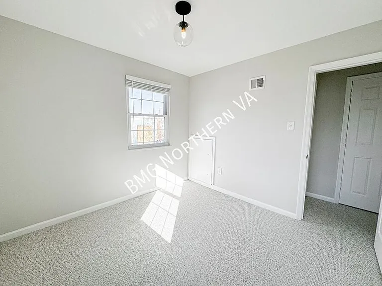 3800 Edison St — Photo 16