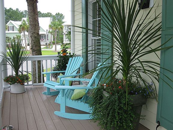 Porch Left View