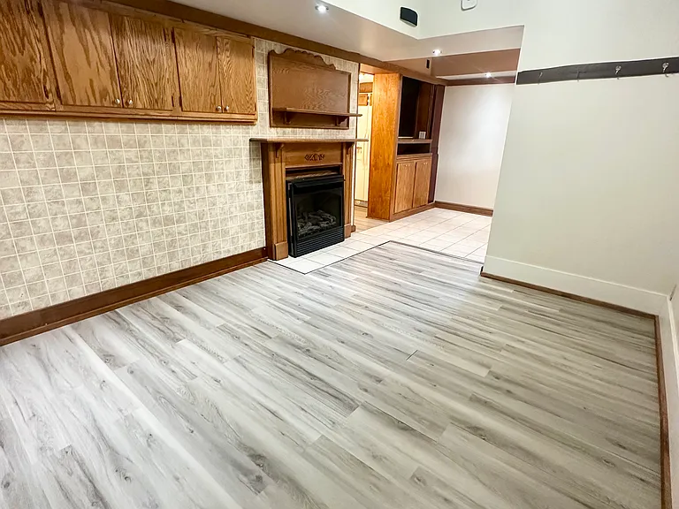 2422 Main St #1 — Photo 11