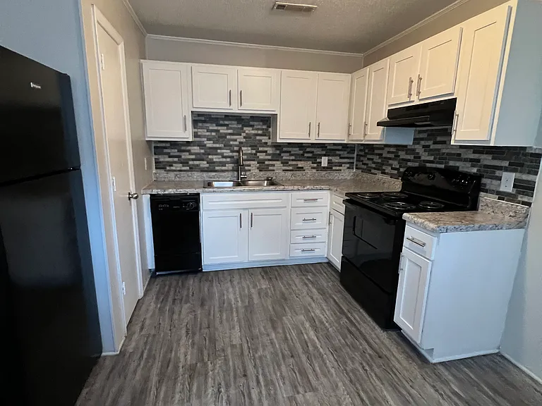 Springbrook Apartments — Photo 26