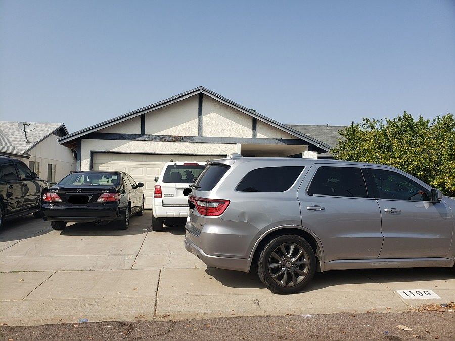 1st image of 1006 W Wickieup Ln