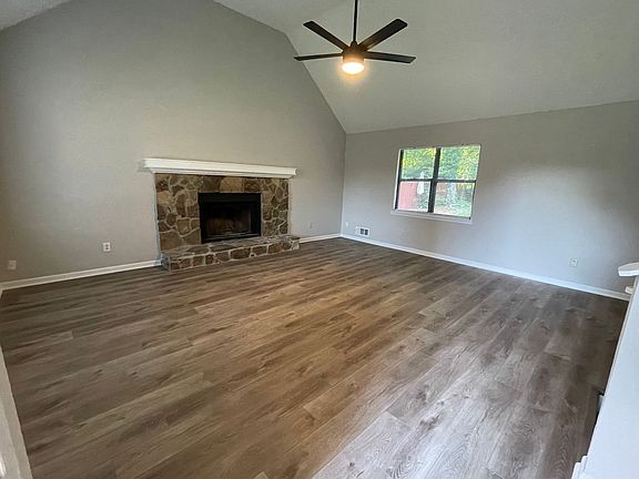 2nd image of 3162 Gwin Oaks Dr