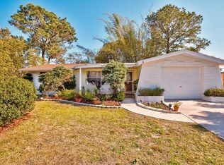 7528 Hollyridge Dr, New Port Richey, FL 34653