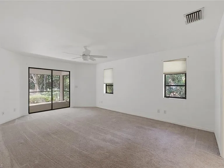 5356 Sycamore Dr — Photo 13