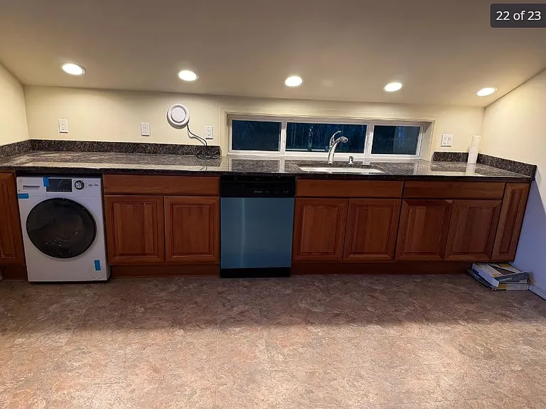 1820 W Lake Sammamish Pkwy NE — Photo 20