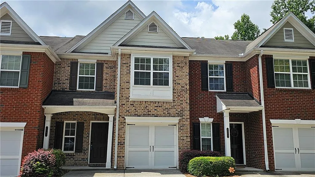 3 bed, 2.5 bath, 1732 sqft, $2,250 — Photo 1