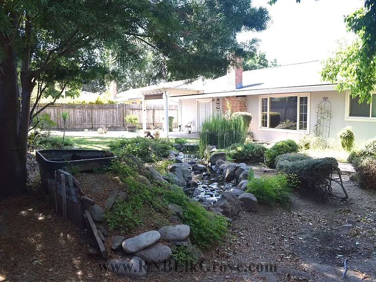 9006 El Patio Ct — Photo 15