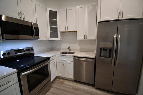 4700 Wisconsin Ave NW Photo 1