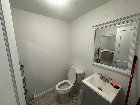 5th image of 1327 US-1