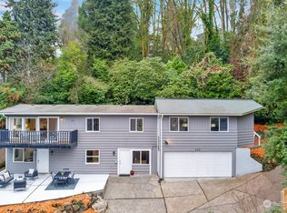 305 34th Ave E, Seattle, WA 98112
