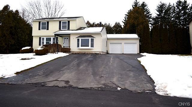 1st image of 101 Farwood Dr