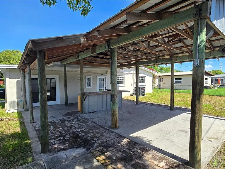 2709 Arc Dr — Photo 38